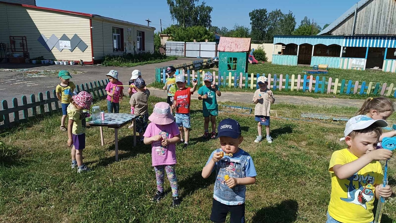 Праздник мыльных пузырей.