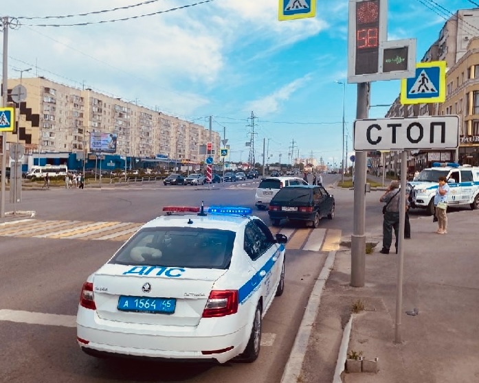 Соблюдайте правила дорожного движения!.